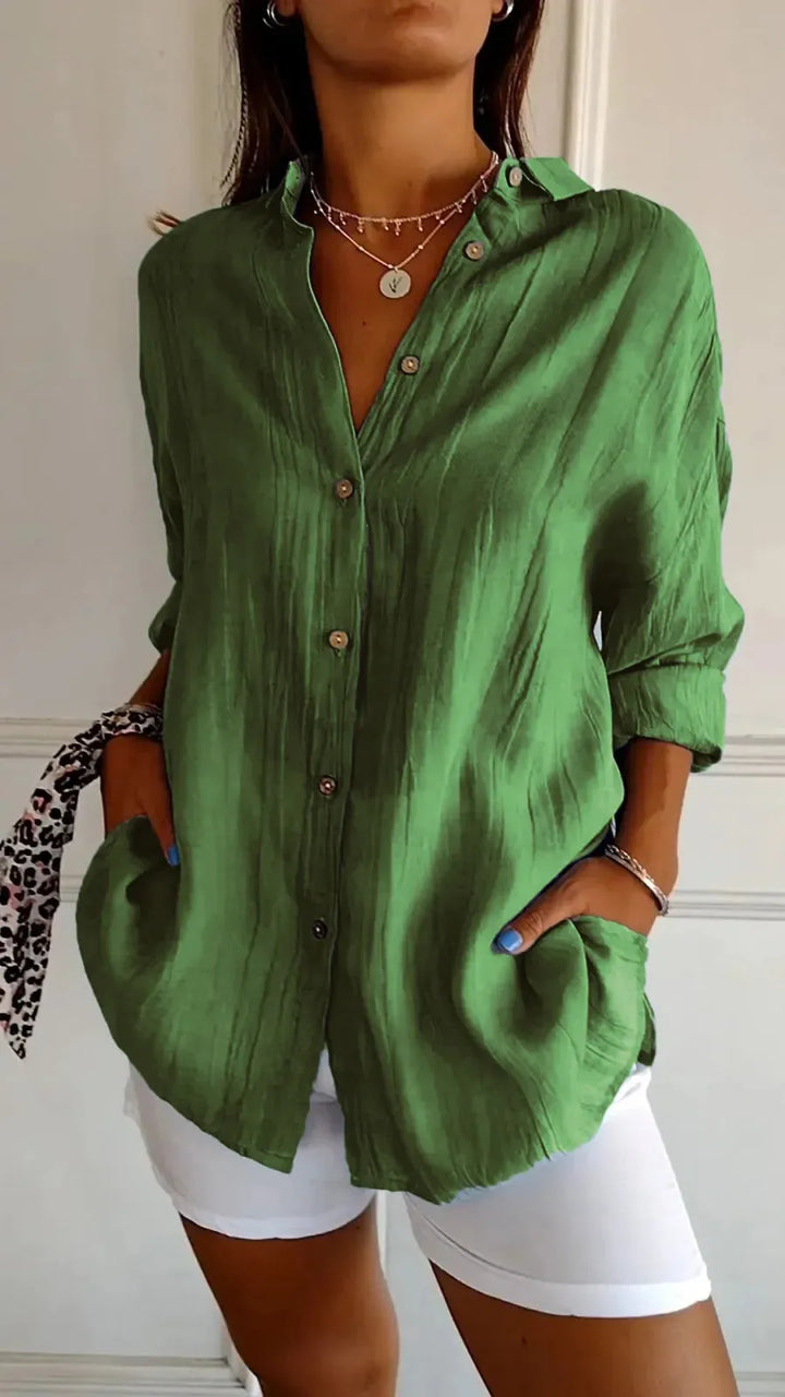 Grote maten dames blouse, elegante plooitop met lange mouwen en reverskraag voor comfort.