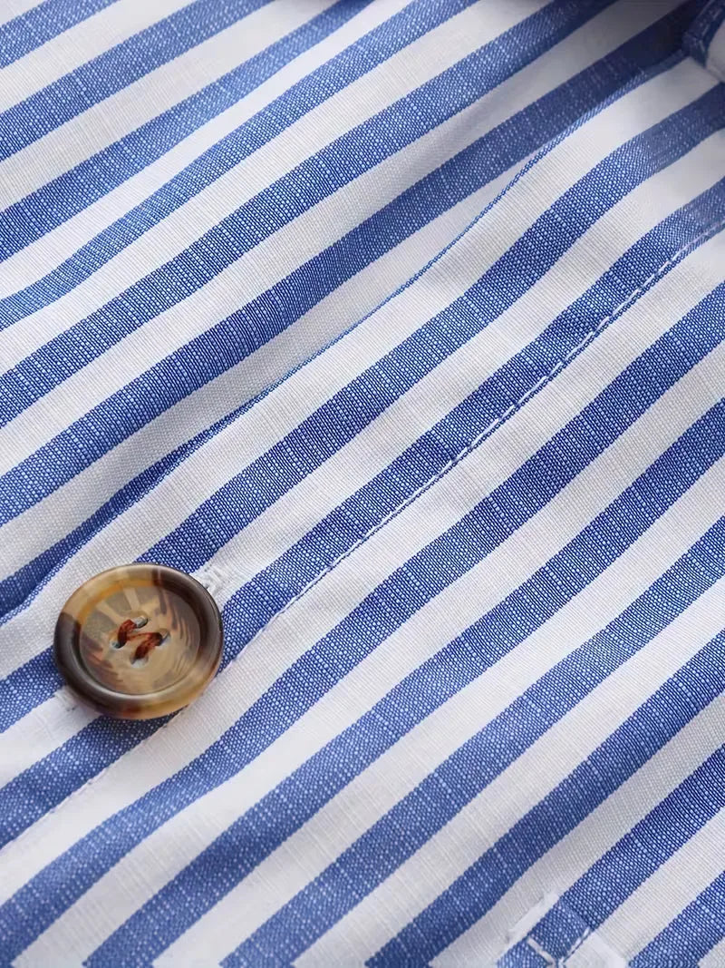 Heren gestreept overhemd, slim fit, lange mouwen, met nette kraag en knoopsluiting.