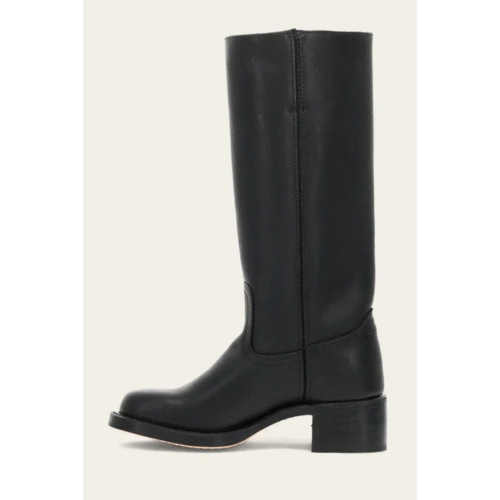 De Naomi: stijlvolle kuithoge laarzen van leer, perfect voor een elegante en warme winterlook.
