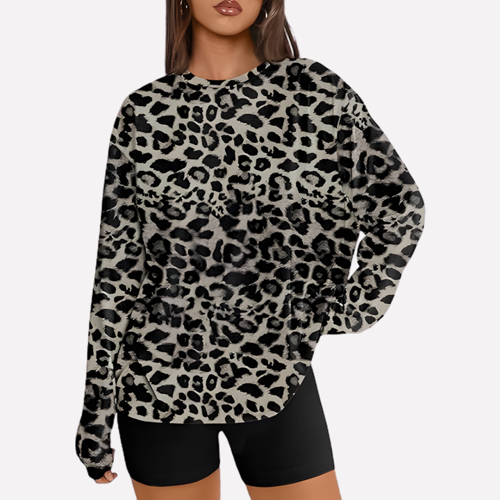 Veelzijdig oversized shirt, lange mouwen, voor vrouwen, combineert comfort en dagelijkse mode.