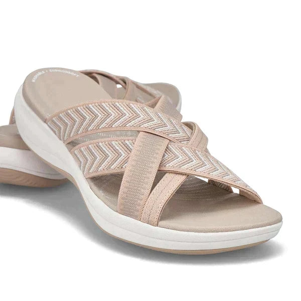Comfortabele Lina dames slippers voor casual gebruik, met een ondersteunend voetbed voor voetgezondheid.