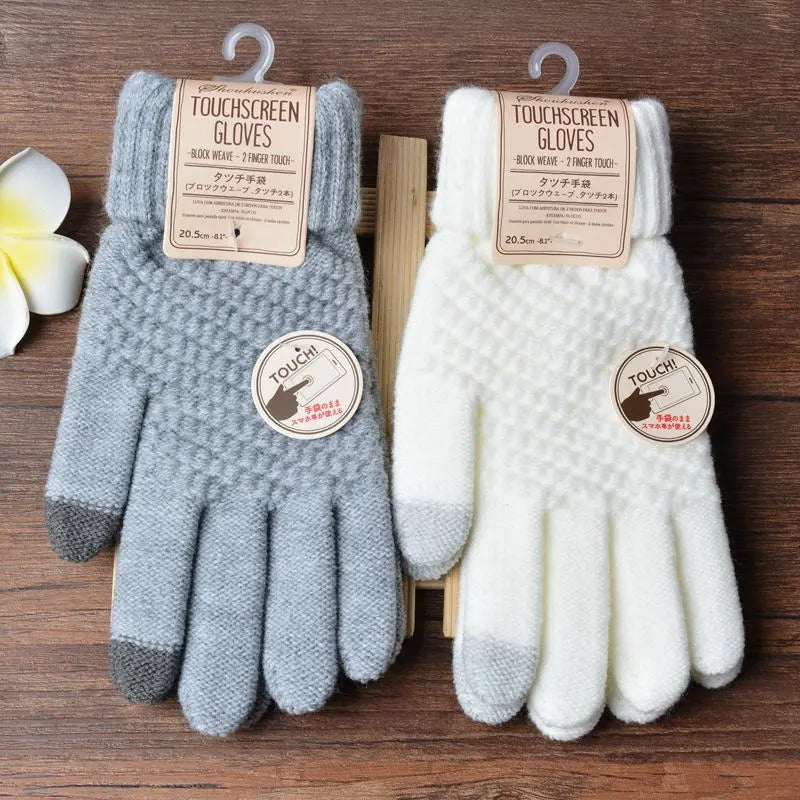 Warmte en gemak: Amara gebreide dameshandschoenen met touchscreen voor winter en outdoor.