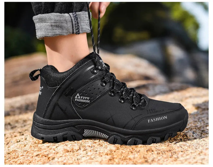 Heren waterdichte snowsneakers, perfecte combinatie van stijl, warmte en functionaliteit.