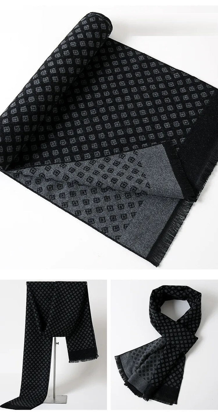 Luxe heren kasjmier sjaal met opvallend ruitpatroon, een statement in de winter.