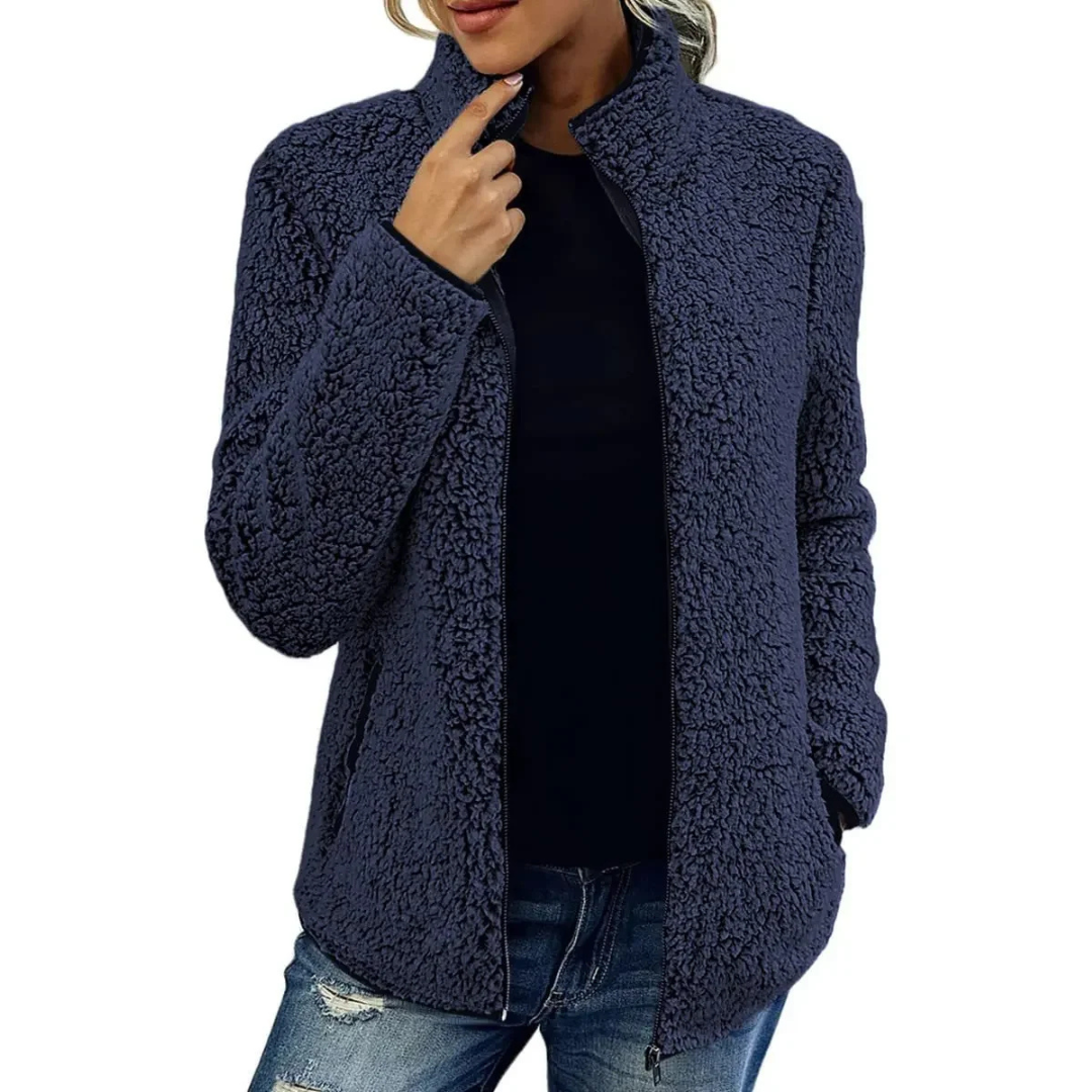 Dames fleece vest Petra, zachte stof, perfect als extra laagje tijdens koelere avonden.