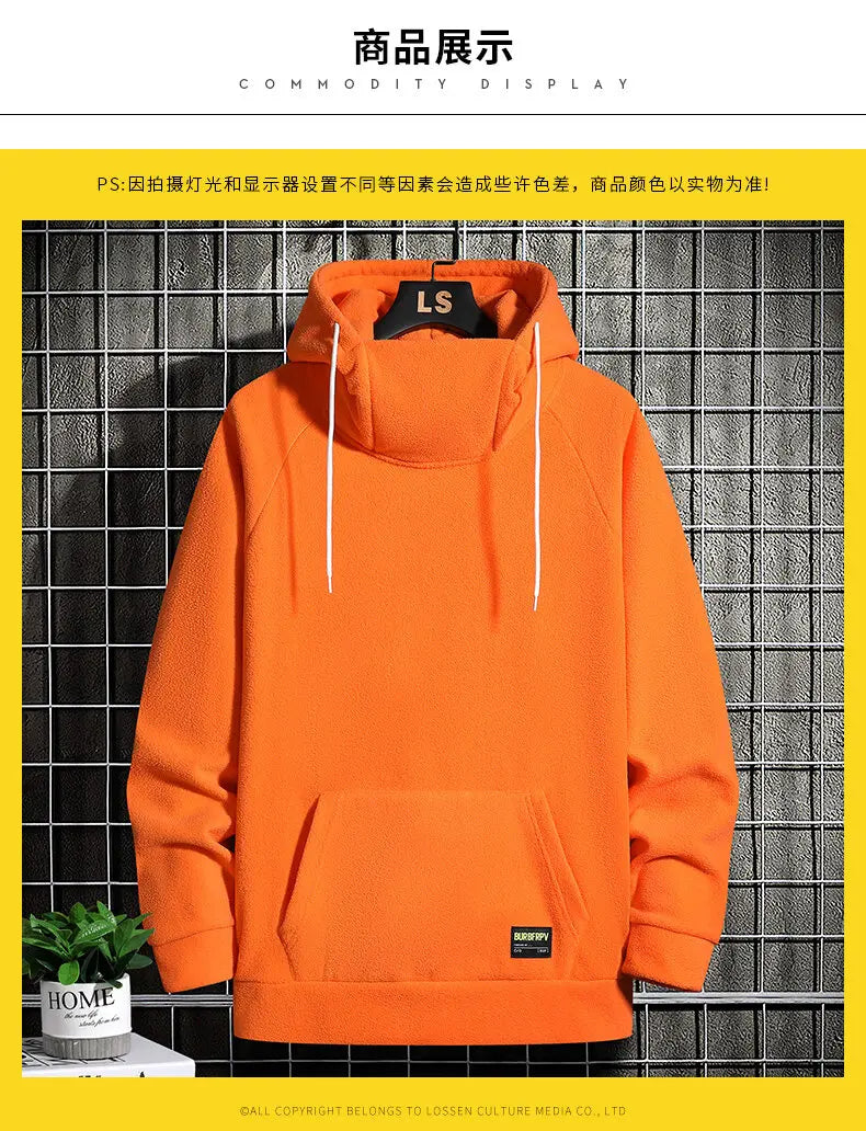 Dikke heren hoodie, oversized model. Comfortabele streetwear voor koude winteravonden.