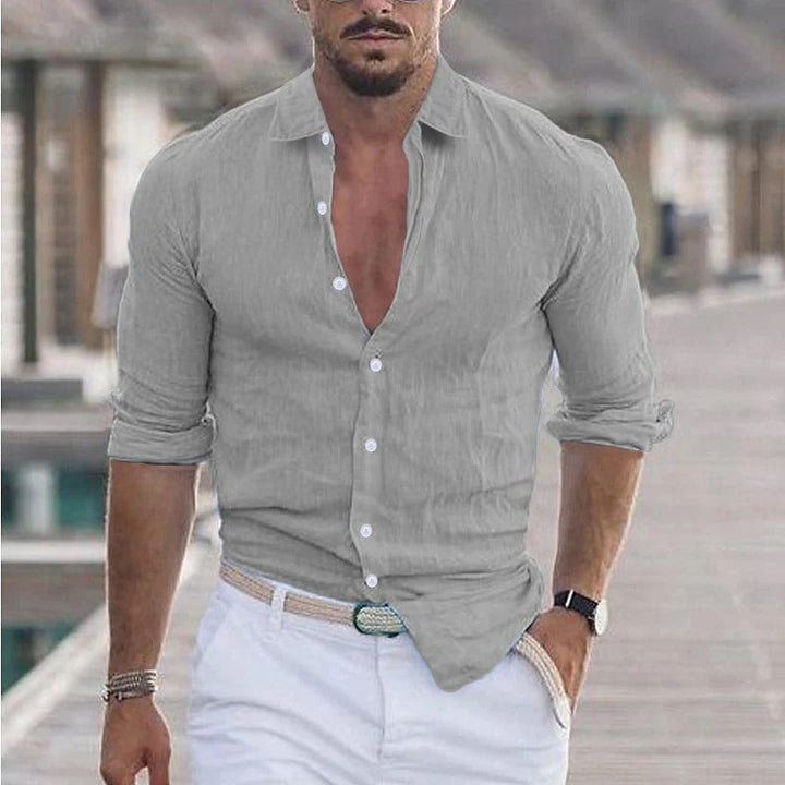 Eigentijds herenoverhemd met omslagkraag, ideaal voor een veelzijdige en comfortabele casual look.