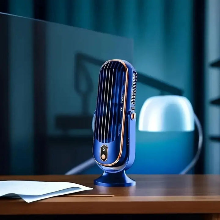 Compacte ultra-stille USB bureauventilator voor krachtige persoonlijke koeling op kantoor of tijdens thuiswerken.