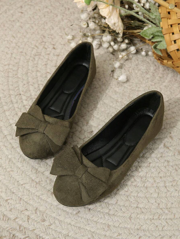 Stijlvolle Olivia orthopedische comfort schoenen voor dames, biedt optimale voetondersteuning en verlicht voetpijn.