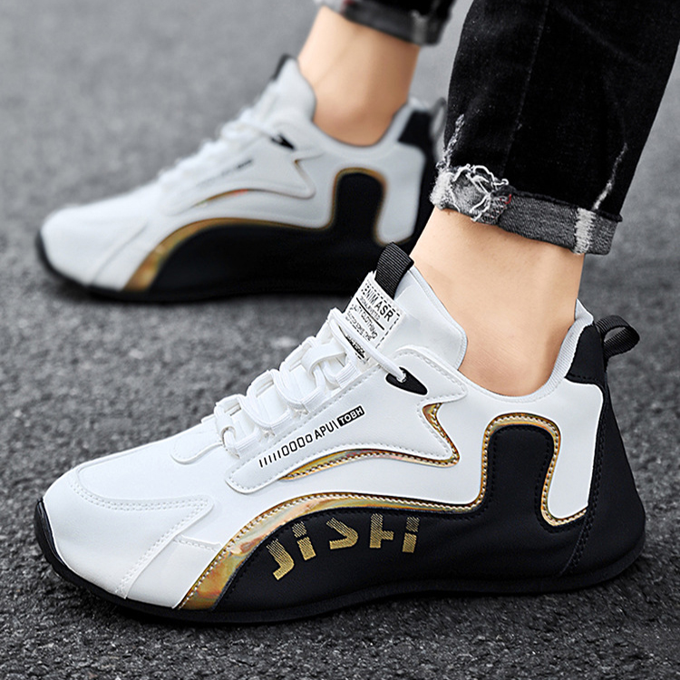 Trendy heren zomerschoenen met modern kleurblok design. Stijlvol, ademend en perfect voor elke zomerse gelegenheid.