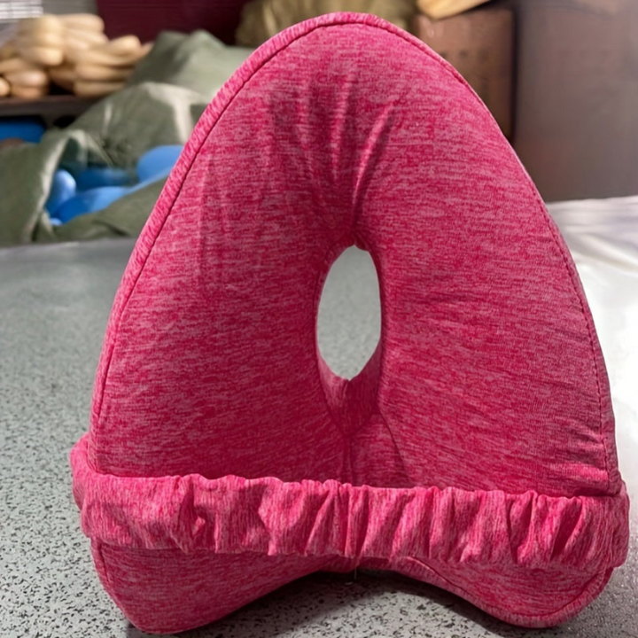 Unisex ergonomisch memory foam kniekussen voor zijslapers. Verlicht pijn en verhoogt slaapkwaliteit.