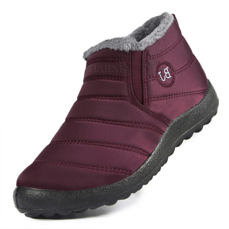 Praktische heren instappers, waterdichte en warme slip-ons voor comfort in natte en koude omstandigheden.