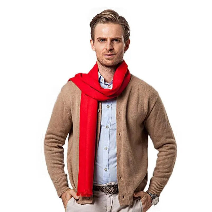 Unisex rode kasjmier sjaal, elegant accessoire voor stijlvolle warmte.