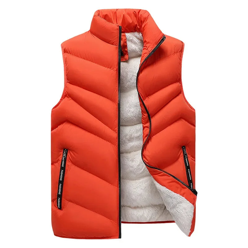 Casual heren bodywarmer, gewatteerd en modieus, perfect voor outdoor activiteiten en dagelijks comfort.