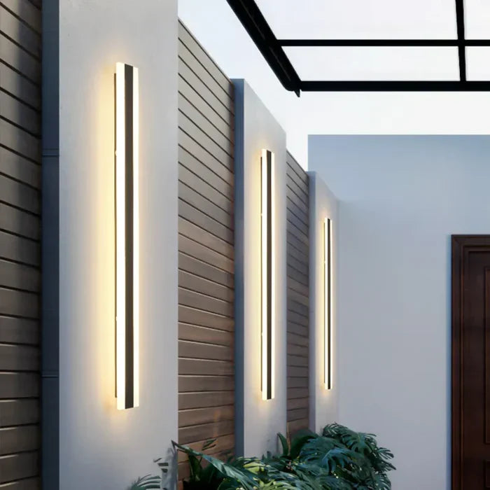 Duurzame LED buitenlamp RainGuard Light, ideaal voor sfeervolle tuinverlichting.