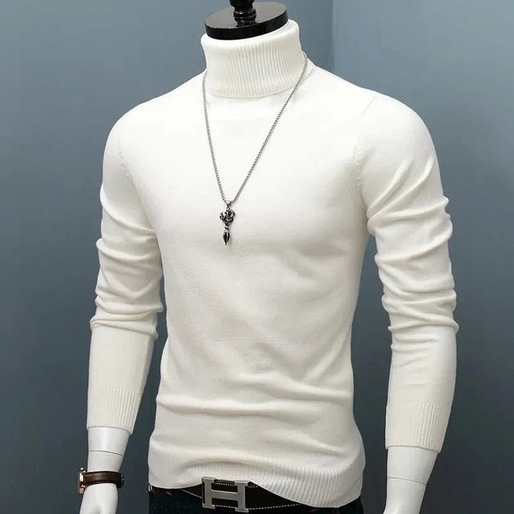Trendy slim-fit herencoltrui, ideaal winterkledingstuk.