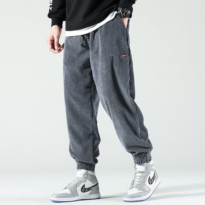 Zachte heren joggingbroek met relaxte pasvorm, een comfortabele broek voor dagelijks casual gebruik.