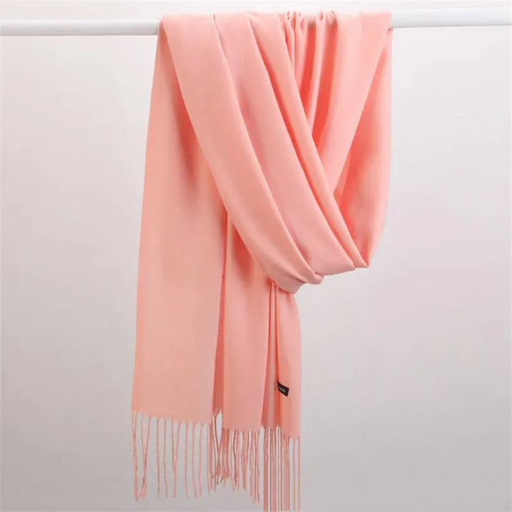 Zachte effen dames kasjmier sjaal, comfortabel en warm, ideaal voor de winter.