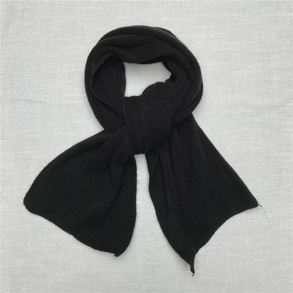 Stijlvolle unisex kasjmier sjaal, dik gebreid, perfect mode accessoire voor koud weer.