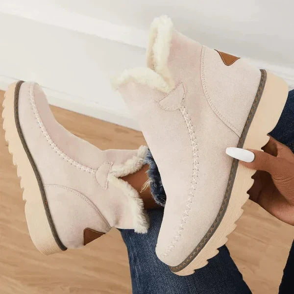 Comfortabele dames warme schoenen met anti-slip zool voor optimale grip en loopcomfort, ideaal voor de winter.