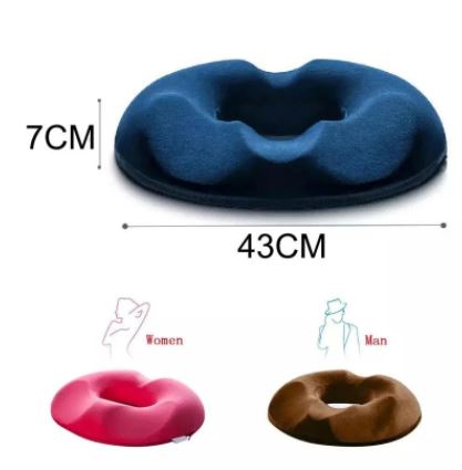 Comfortabel ergonomisch zitkussen met stuitbeen uitsparing voor effectieve pijnverlichting en rugondersteuning.