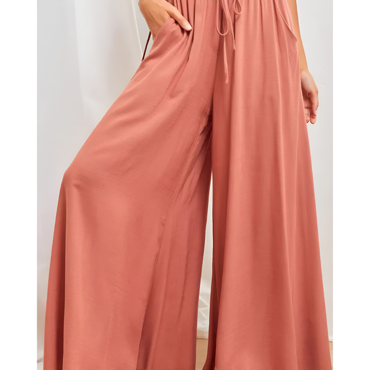 Dames rokbroek met wijde pijpen en elastische tailleband, ontworpen voor maximaal zomercomfort.