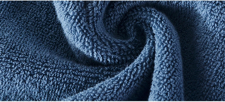 Comfortabele heren badjas, ideaal voor een relaxte avond als warm huispak.
