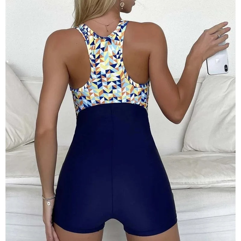 Modern push-up badpak voor dames. Flatterend geel of blauw zwempak, stijlvolle strandmode voor zelfvertrouwen in de zomer.