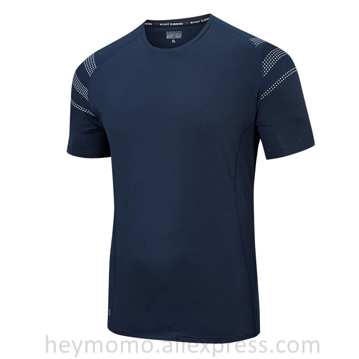 Ademend heren T-shirt grote maten, sneldrogend. Ideaal als sportkleding of comfortabele casual zomer shirt.