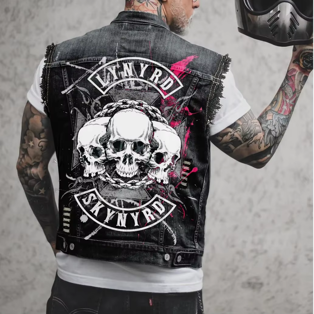 Functioneel heren mouwloos denim vest van Hoymans. Robuuste spijkerstof, perfect voor een stoere gelaagde look.