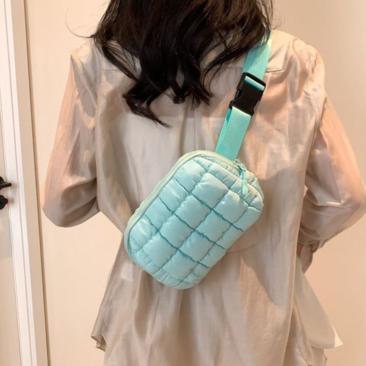 Comfortabele lichtgewicht puffer tas, te dragen als trendy crossbody of schoudertas voor dames.