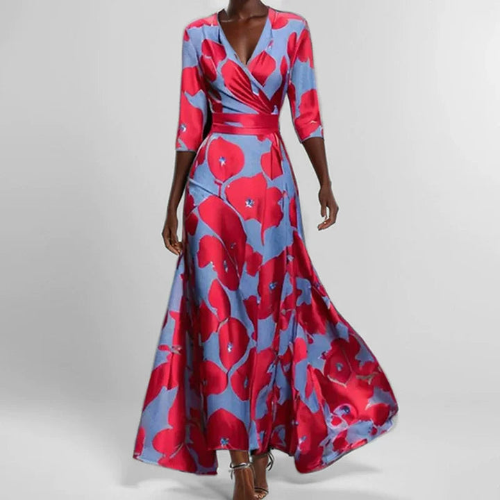 Comfortabele casual dames maxi jurk met V-hals, unieke print en praktische zakken, ideaal voor warme dagen.