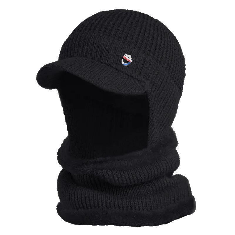 Warme gebreide heren wintermuts met klep beschermt tegen kou. Comfortabele outdoor accessoire.