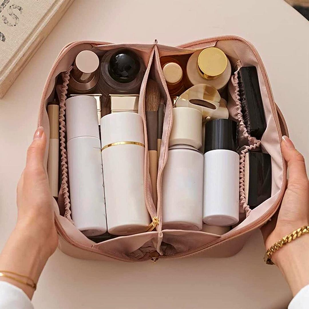 Praktische beautycase voor vrouwen, ideaal als toilettas of make-up organizer voor al je beautyproducten.