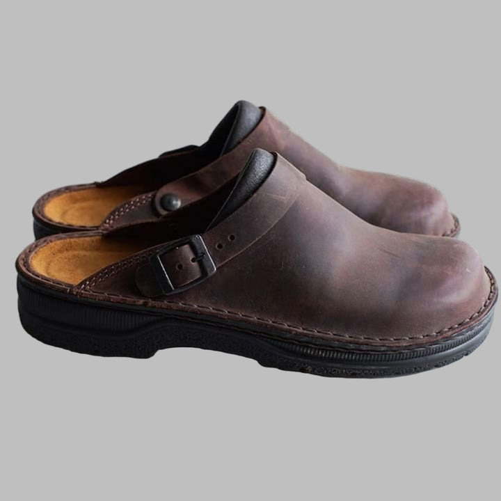 Heren instapklompen beige voor dagelijks comfort. Gemakkelijke slip-on tuinschoenen met duurzaam voetcomfort.