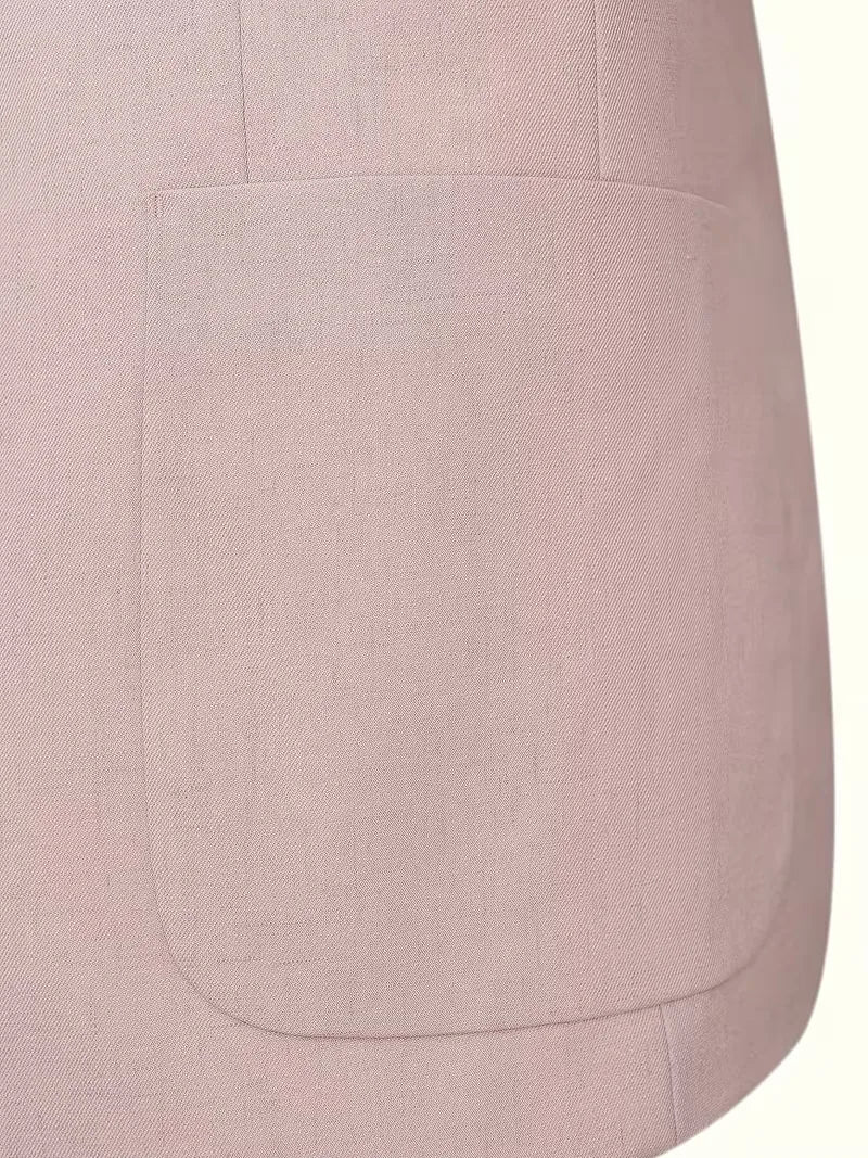 Modieuze heren blazer met V-hals en knopen, perfect voor een smart-casual of formele look.