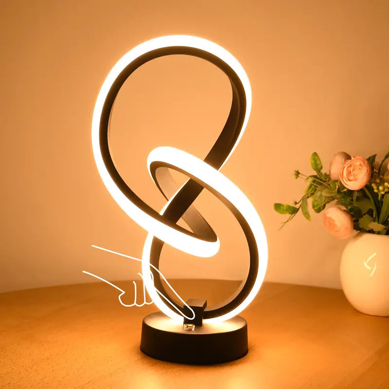 Moderne dimbare Elara designlamp voor sfeervolle woonkamer verlichting. Flexibele binnenverlichting voor interieur.