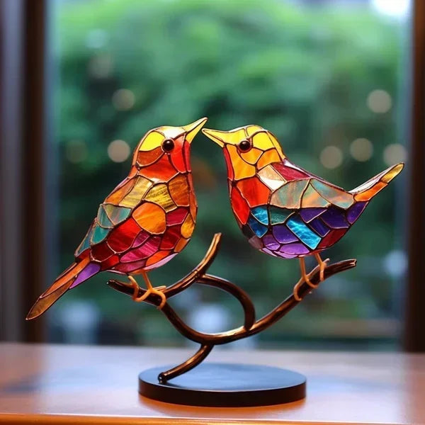 Stijlvolle glazen vogel als perfect cadeau. Voegt een vleugje kleur en elegantie toe aan uw huis.