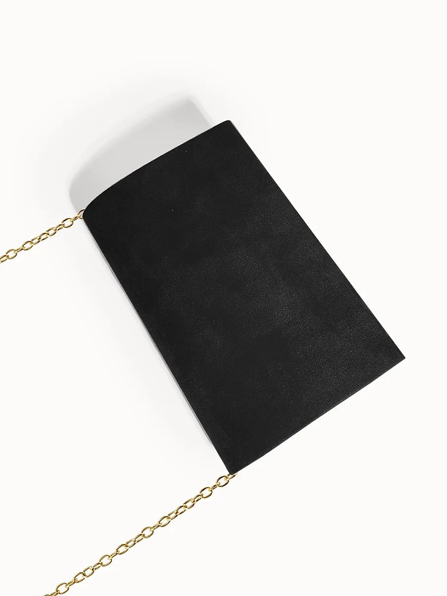 Elegante feesttas: fluwelen envelop clutch met suède-look en magnetische sluiting voor dames.