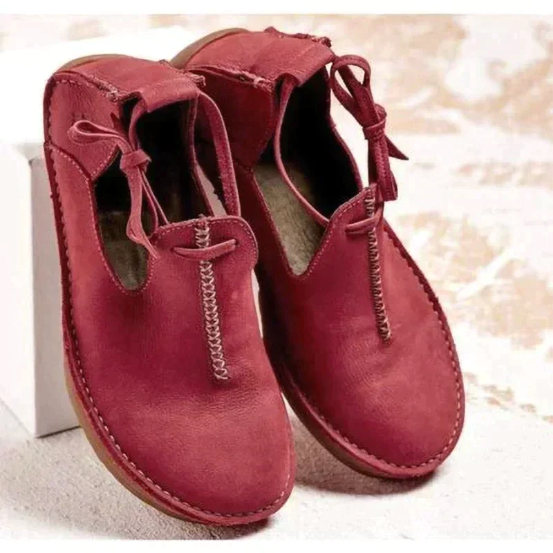 Stijlvolle platte dames herfst schoenen, comfortabel en modern. Ideaal voor veelzijdige casual en dagelijkse outfits.