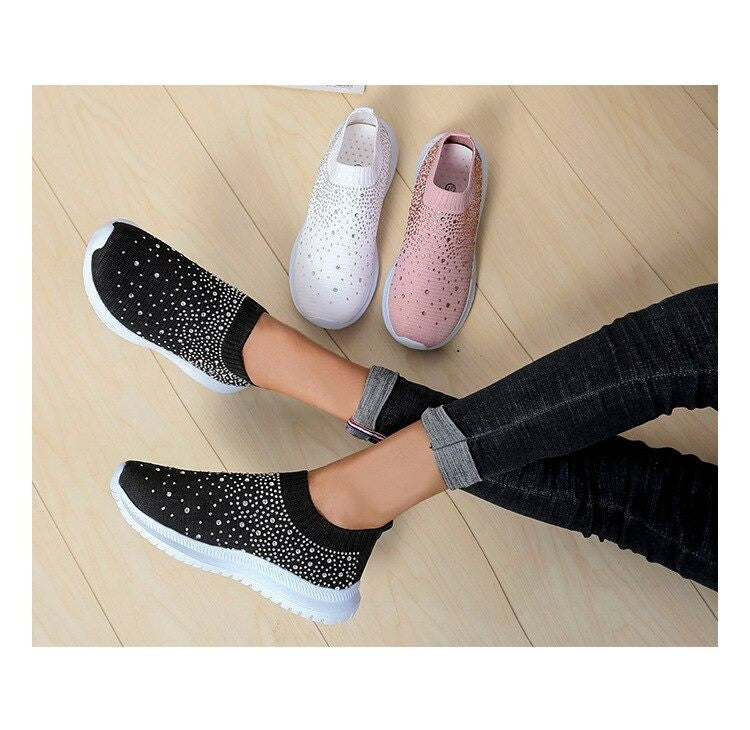 Trendy dames sneakers met strass voor een modieuze look; ideaal voor elke gelegenheid.
