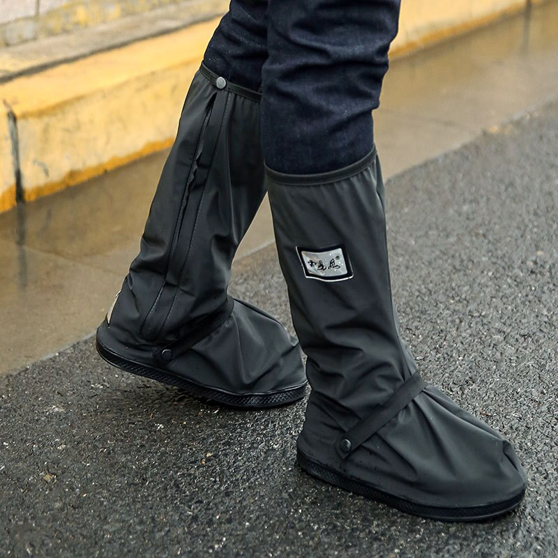 Waterdichte schoenovertrekken beschermen je schoenen tegen modder, regen en vuil. Ideaal voor reizen en outdoor activiteiten.