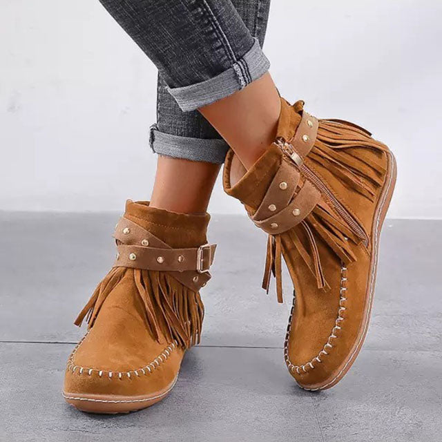 Comfortabele dames winterlaarzen Mira met franjes; warme vintage look voor koude dagen.