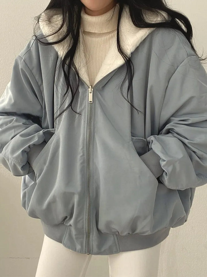 Comfortabele oversized dames winterjas, loosefit Jara. Perfect voor een warme vintage look.