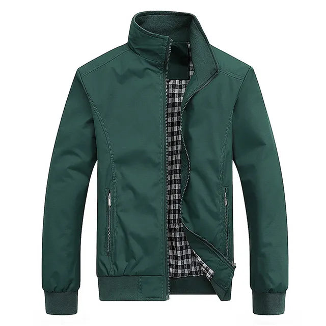Hoogwaardige stof van deze slim fit heren bomberjas, duurzaam en stijlvol voor elk seizoen.