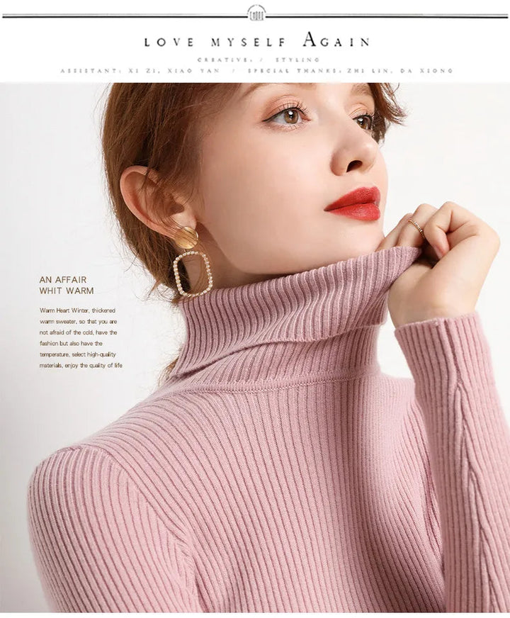 Stijlvolle gebreide coltrui voor dames. Warme herfst- en wintermode, zacht en comfortabel.