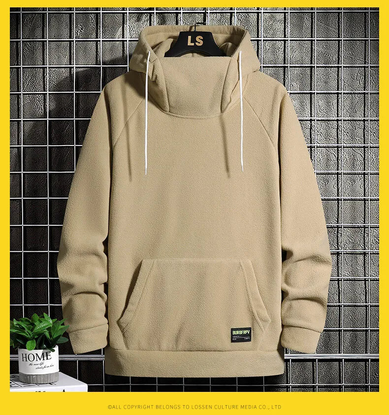 Comfortabele heren hoodie, oversized pasvorm. Zachte stof voor warme winter streetwear.