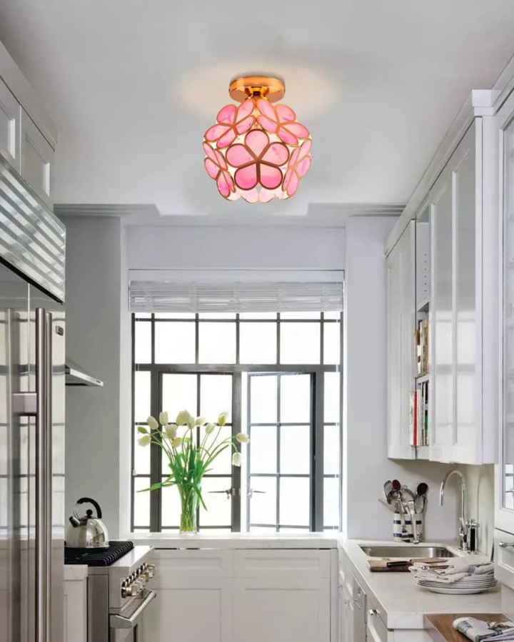 Elegante Bloem Plafondlamp, verrijkt uw interieur met subtiele, sfeervolle verlichting.