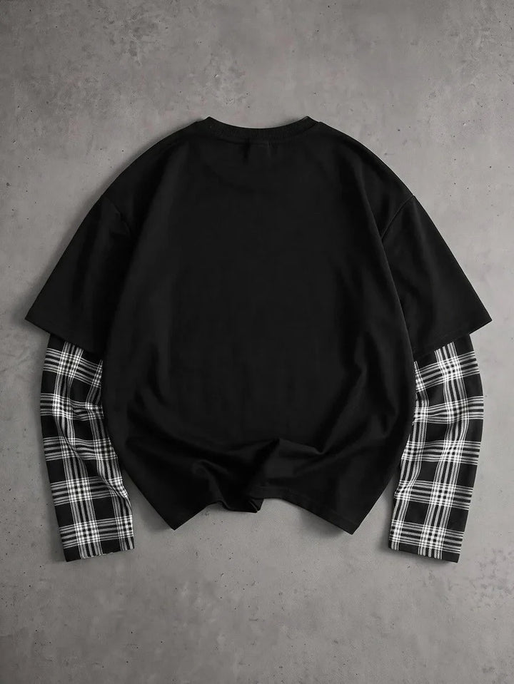 Uniek heren t-shirt: lange mouwen, ronde hals en opvallend plaid patchwork.
