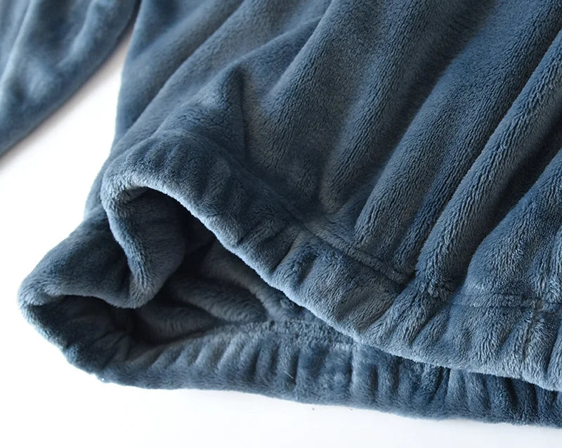 Zachte herenpyjama, perfecte loungewear set voor koude winterdagen.
